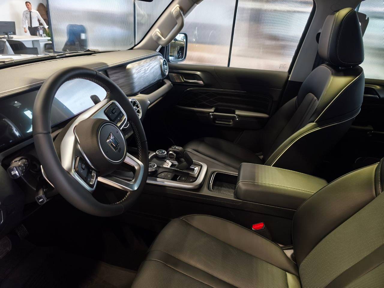 Tank 300 City Premium 2.0 8AT 4WD