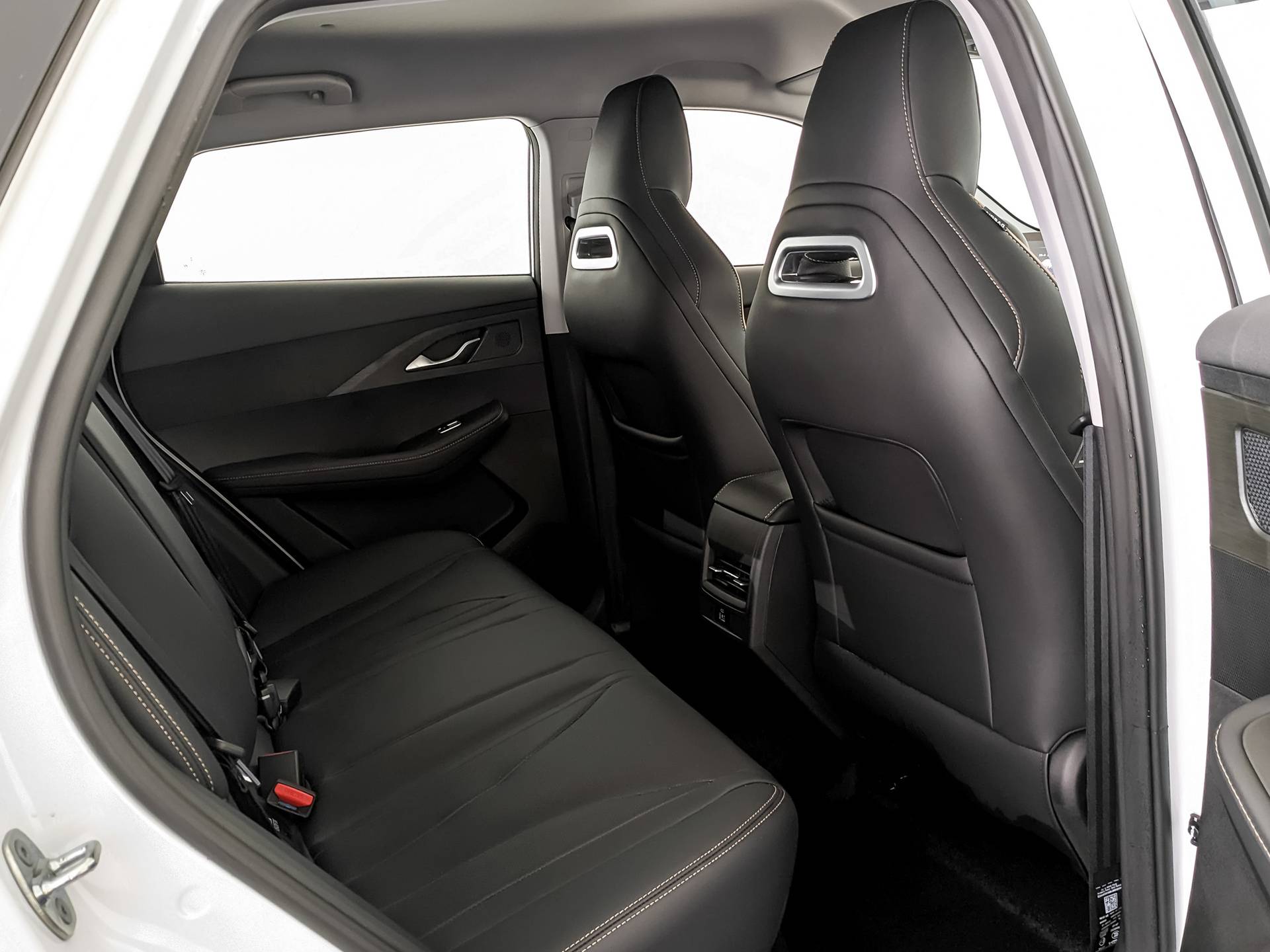 OMODA C5 Drive 1.6 DCT 4WD FL