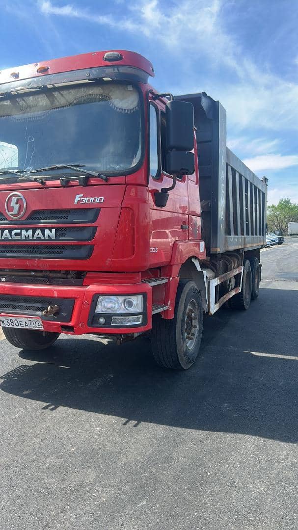 Shacman SX3258DR384,  166 503 км, 2022 года в лизинг