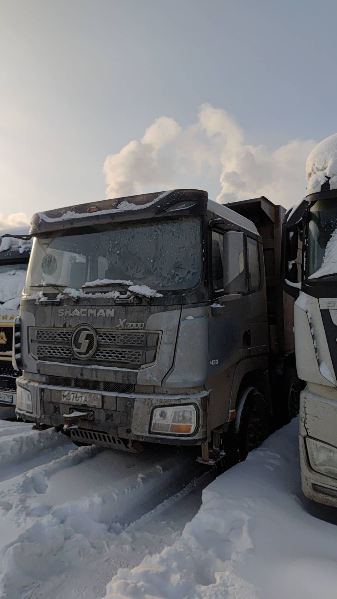 Shacman SX33186V366,  175 000 км, 2023 года в лизинг