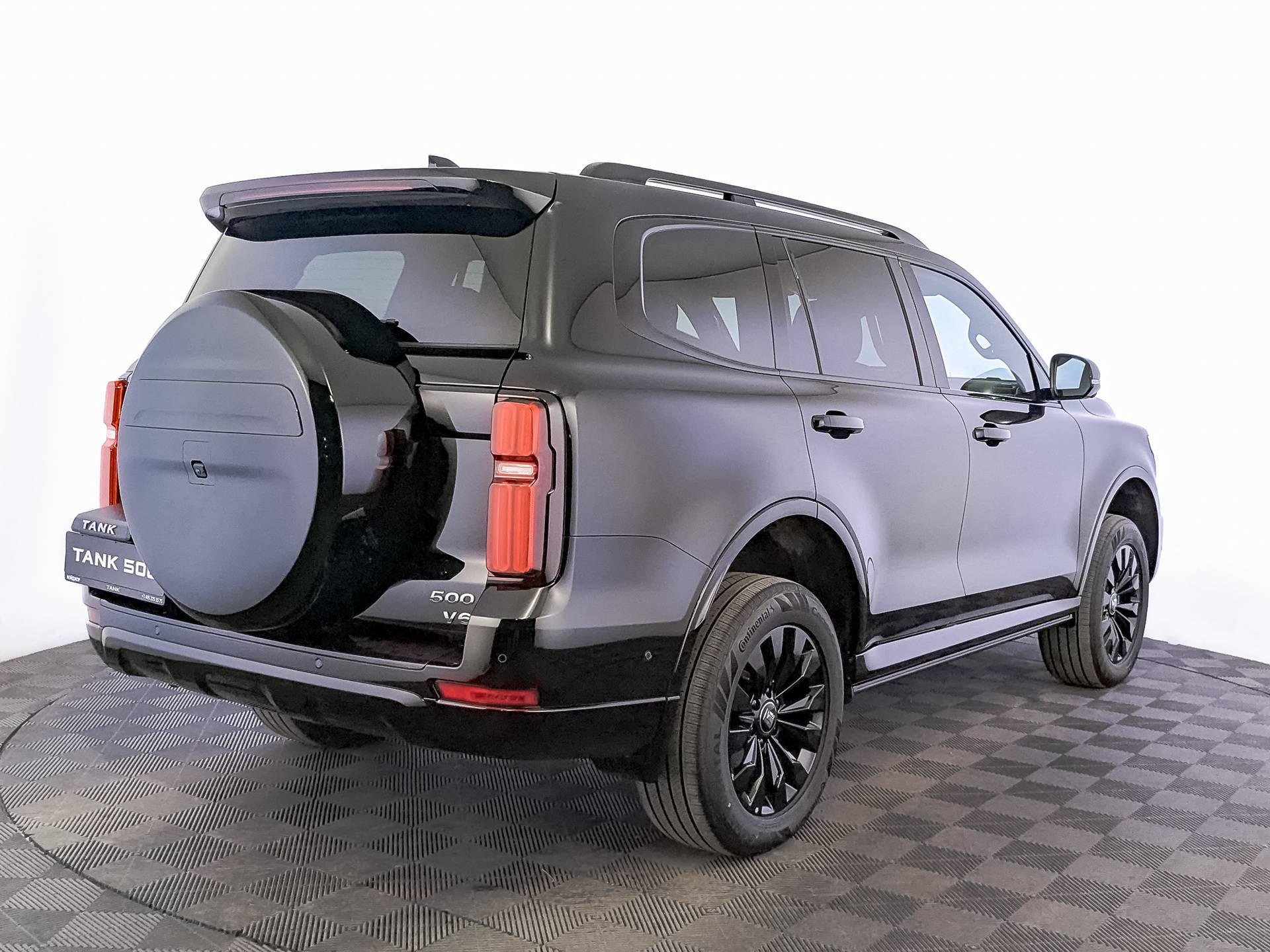 Tank 500 BLACKTRAIL  3.0 9AT 4WD