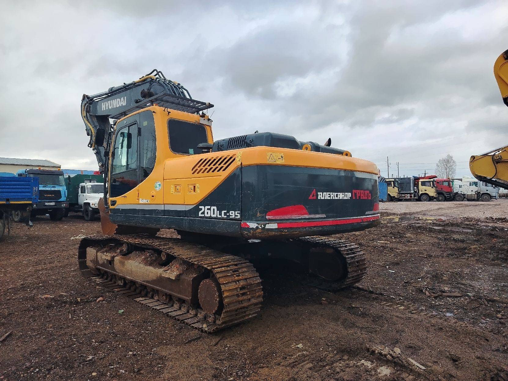 Hyundai R260LC-9S, 2022 года в лизинг