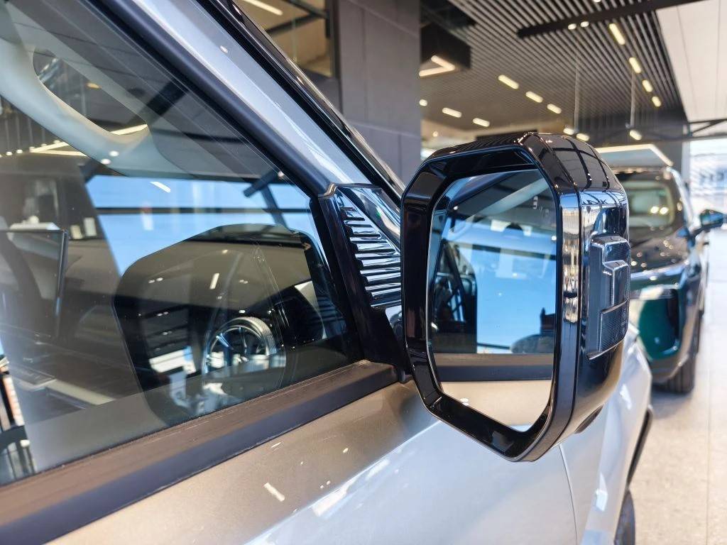 Tank 400 2.0T AT 4WD Premium