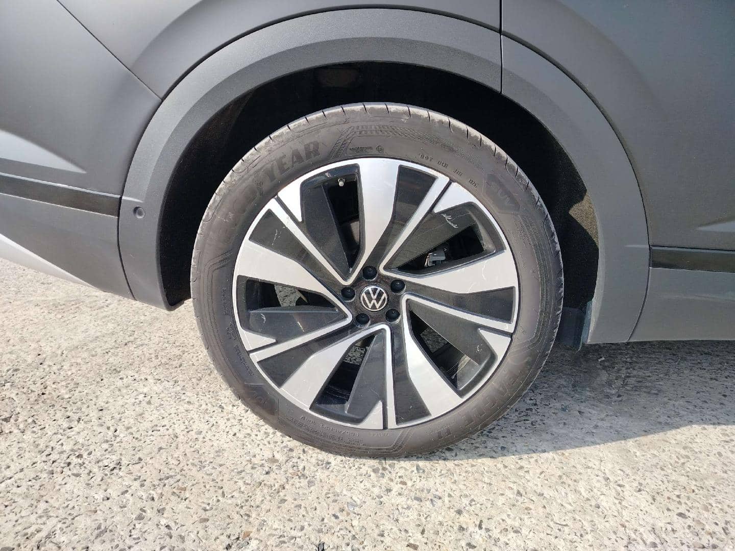 Volkswagen Talagon,  47 319 км, 2023 года в лизинг