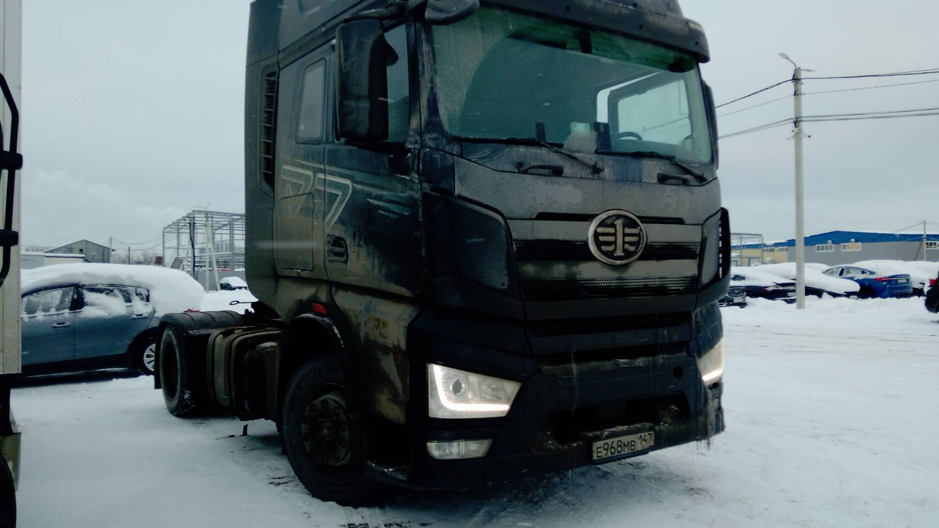 FAW CA4180P77K25E5 4x2,  174 202 км, 2024 года в лизинг