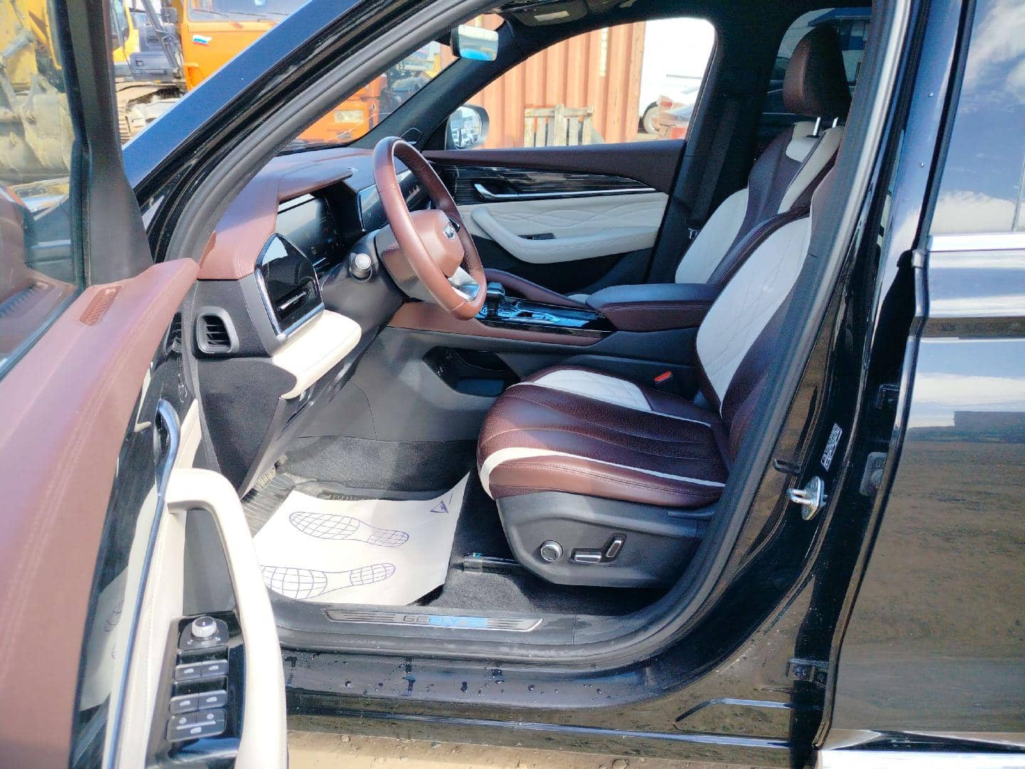 Geely Monjaro,  90 958 км, 2023 года в лизинг