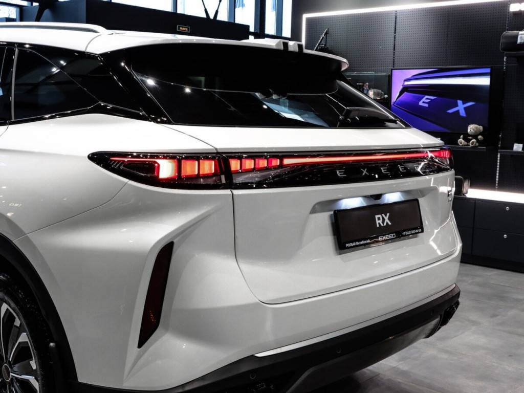 EXEED RX Flagship 2.0 TGDI 8AT AWD