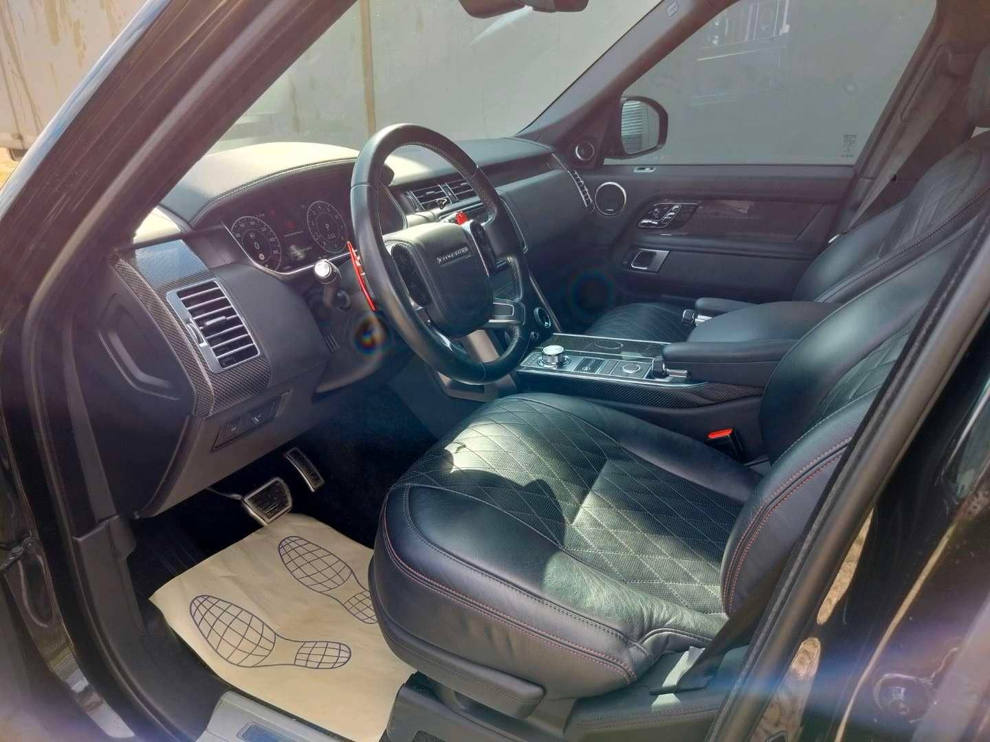Land Rover Range Rover,  130 989 км, 2021 года в лизинг