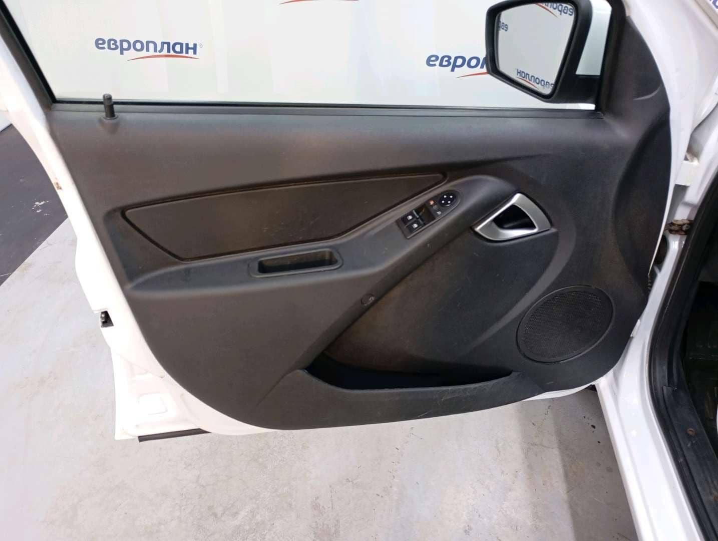 Lada Granta седан,  77 325 км, 2024 года в лизинг