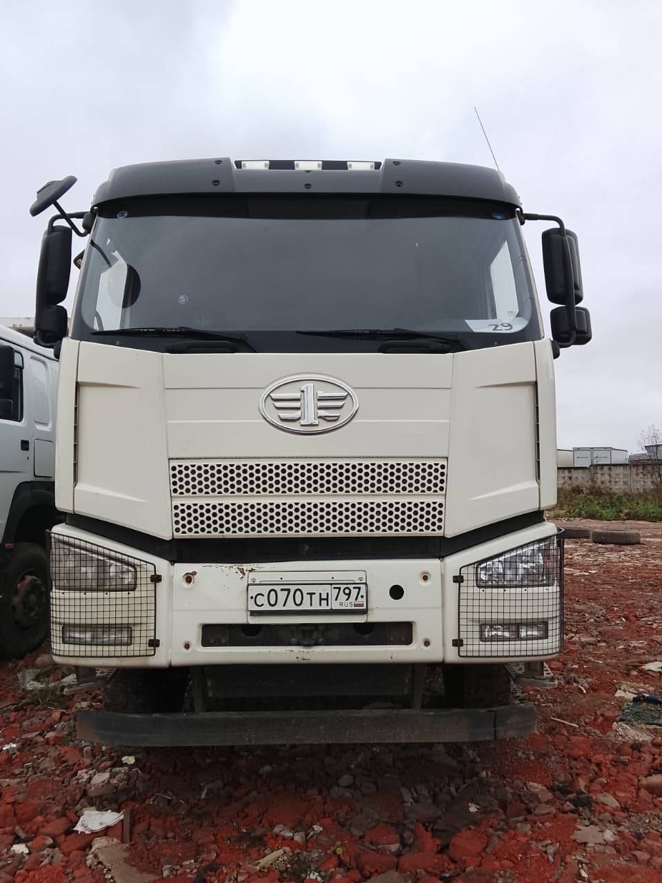 FAW CA3310P66K24T4E5 8х4