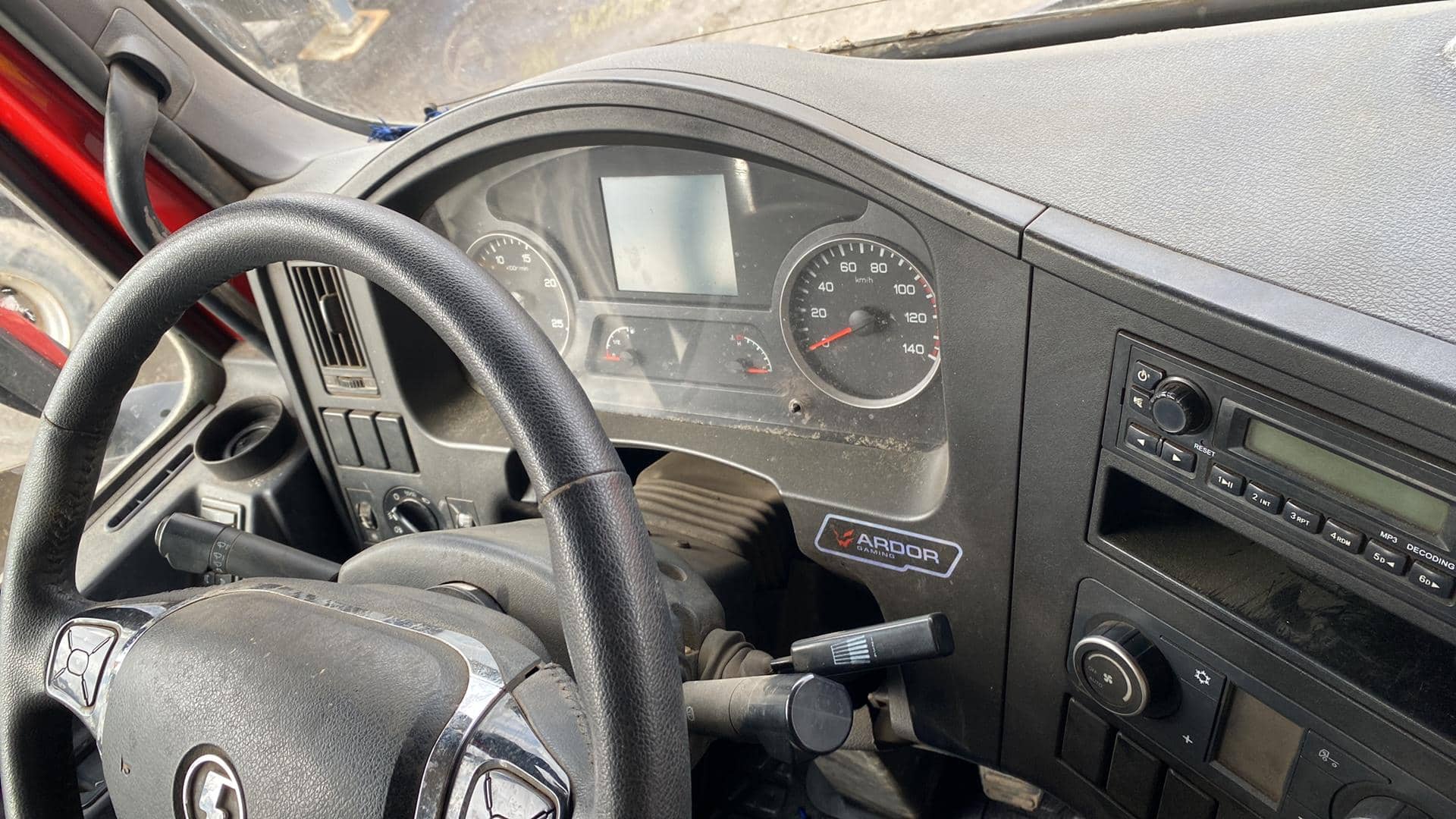 Shacman SX33186V366,  220 000 км, 2022 года в лизинг