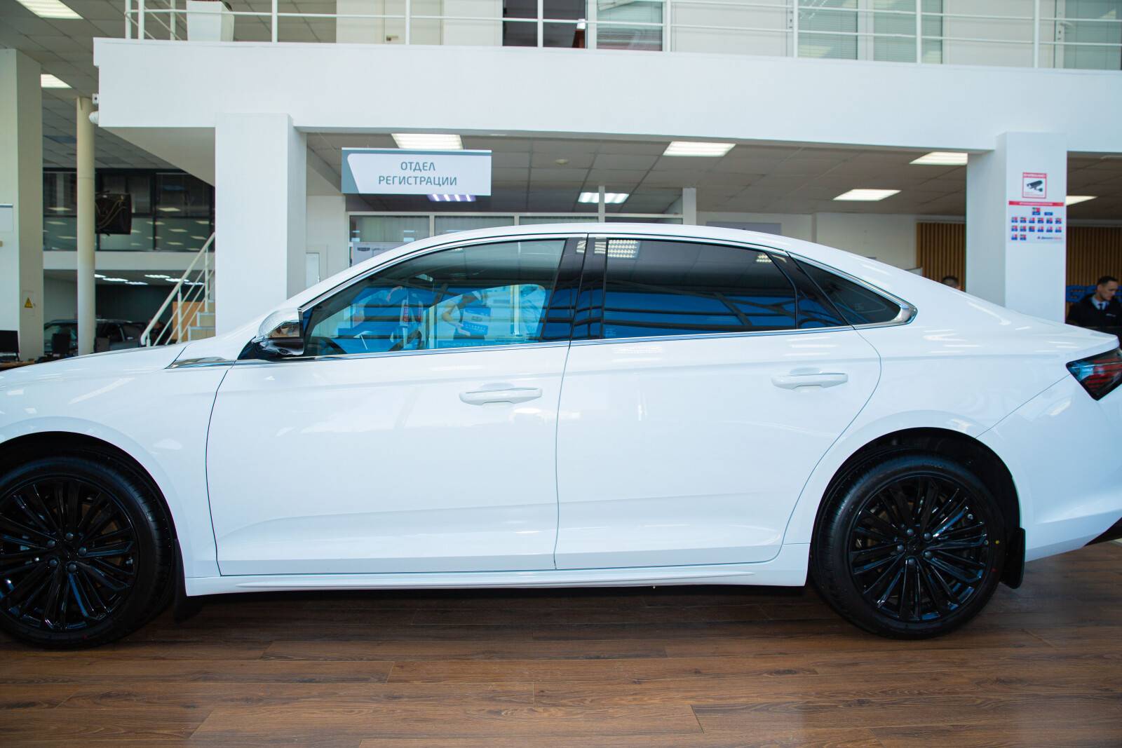 Geely Preface Flagship 2.0T 7DCT