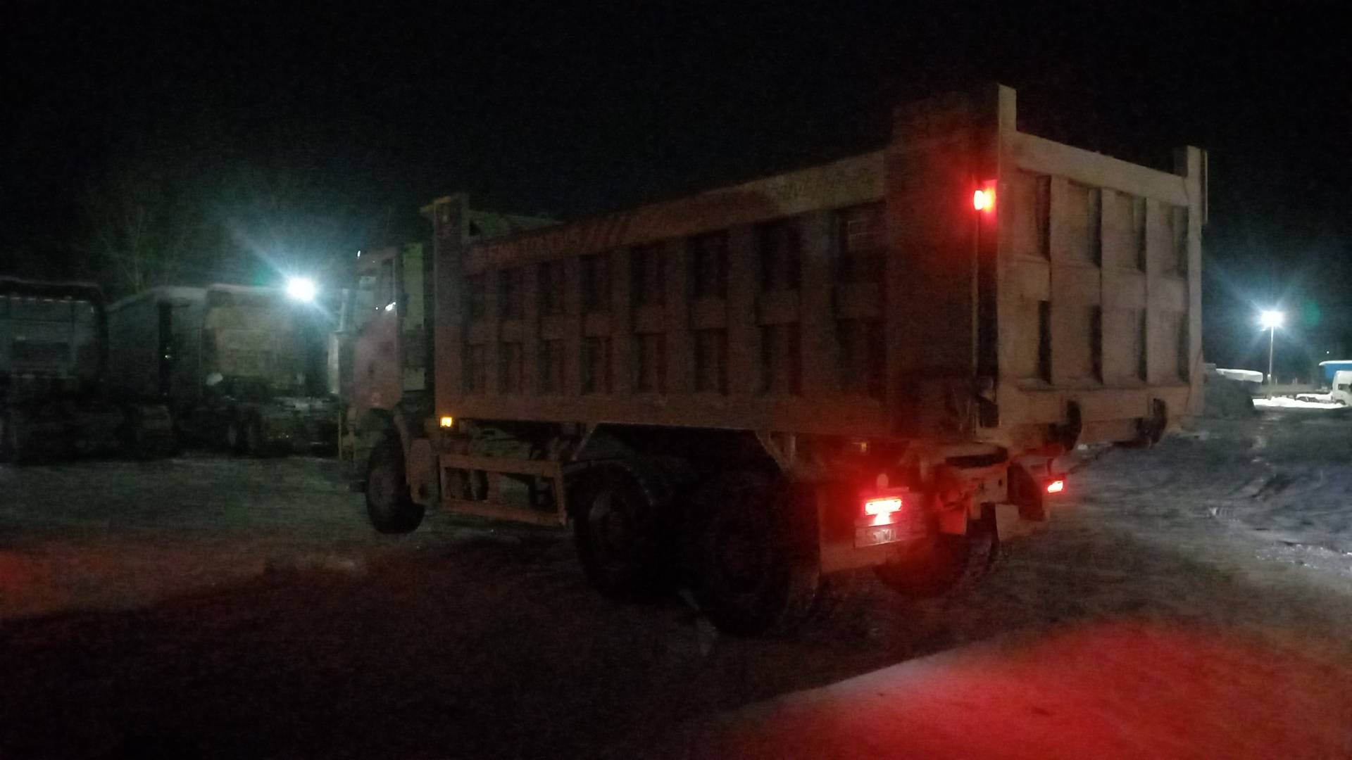 FAW CA3250P66K24T1E5 6х4,  142 068 км, 2022 года в лизинг