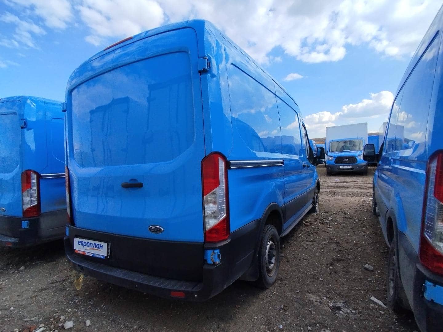 Ford Transit,  178 912 км, 2021 года в лизинг