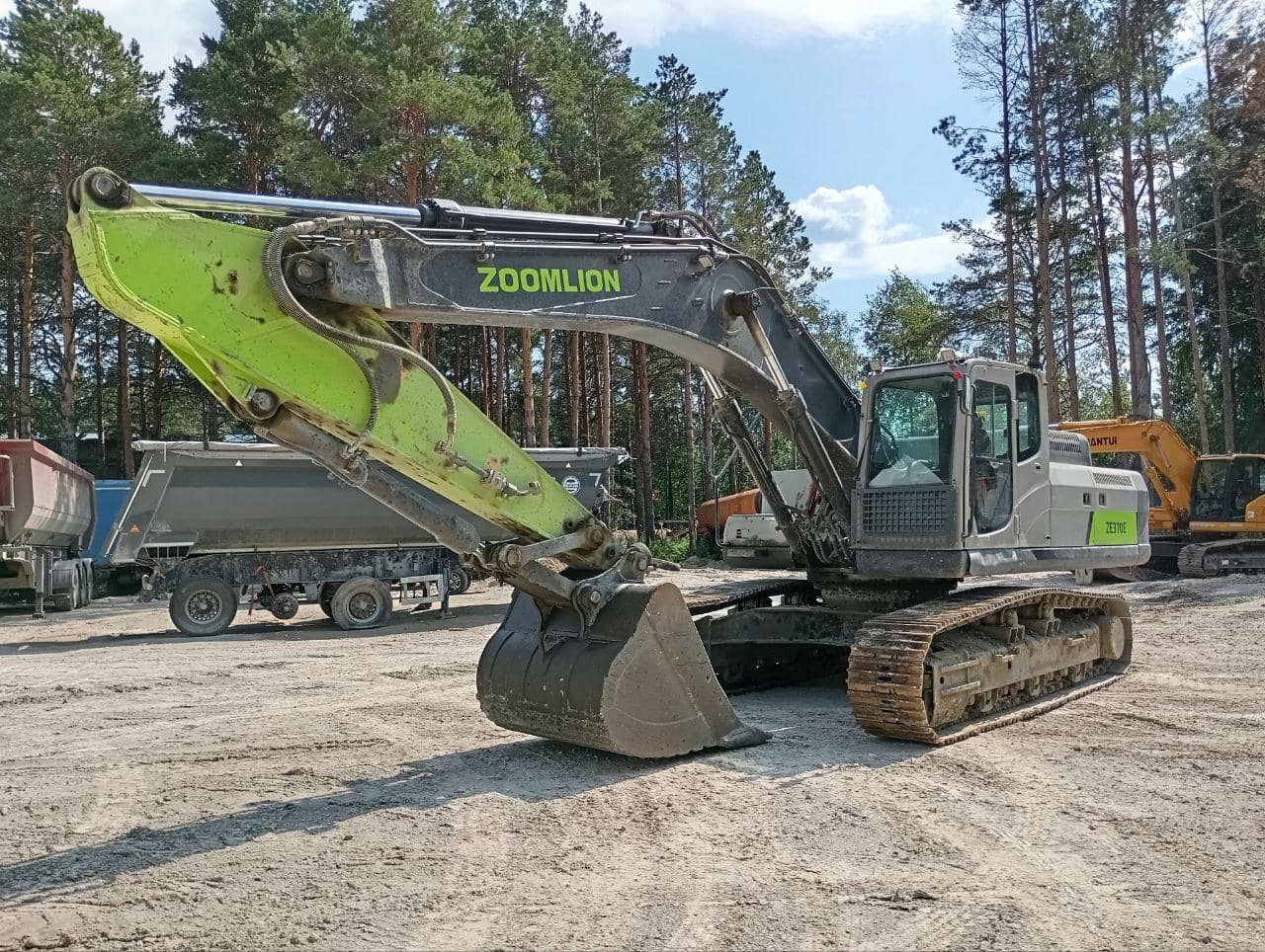 Zoomlion ZE370E