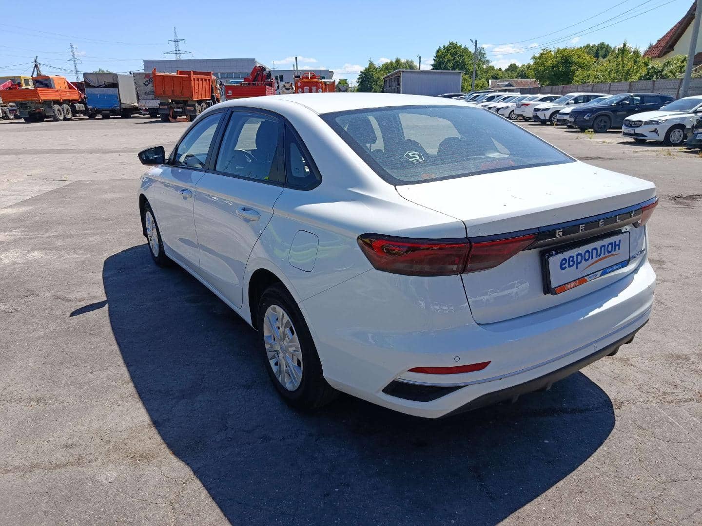 Geely Emgrand,  73 805 км, 2024 года в лизинг
