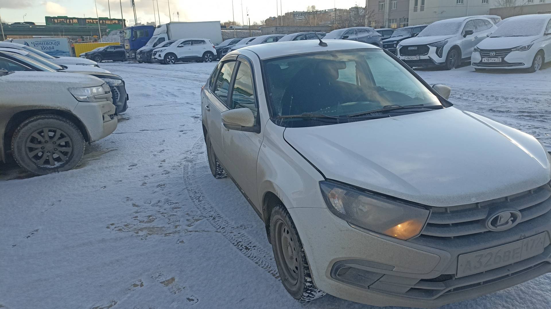 Lada Granta лифтбек,  82 575 км, 2023 года в лизинг