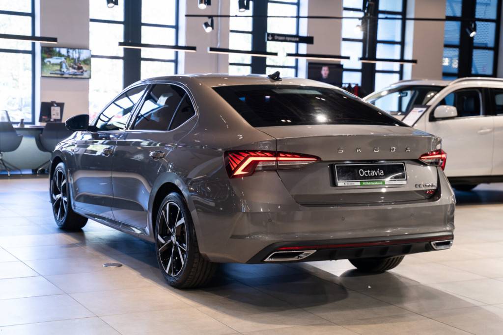 Skoda Octavia Pro Luxury 280TSI 7AT