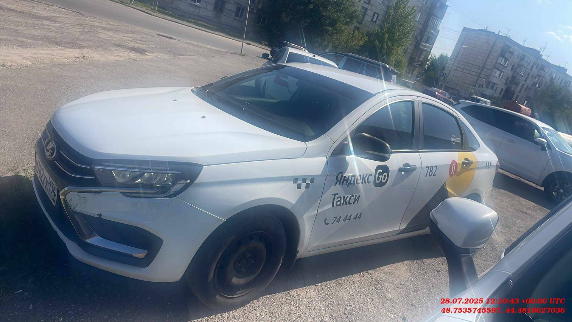 Lada Vesta седан,  103 881 км, 2023 года в лизинг