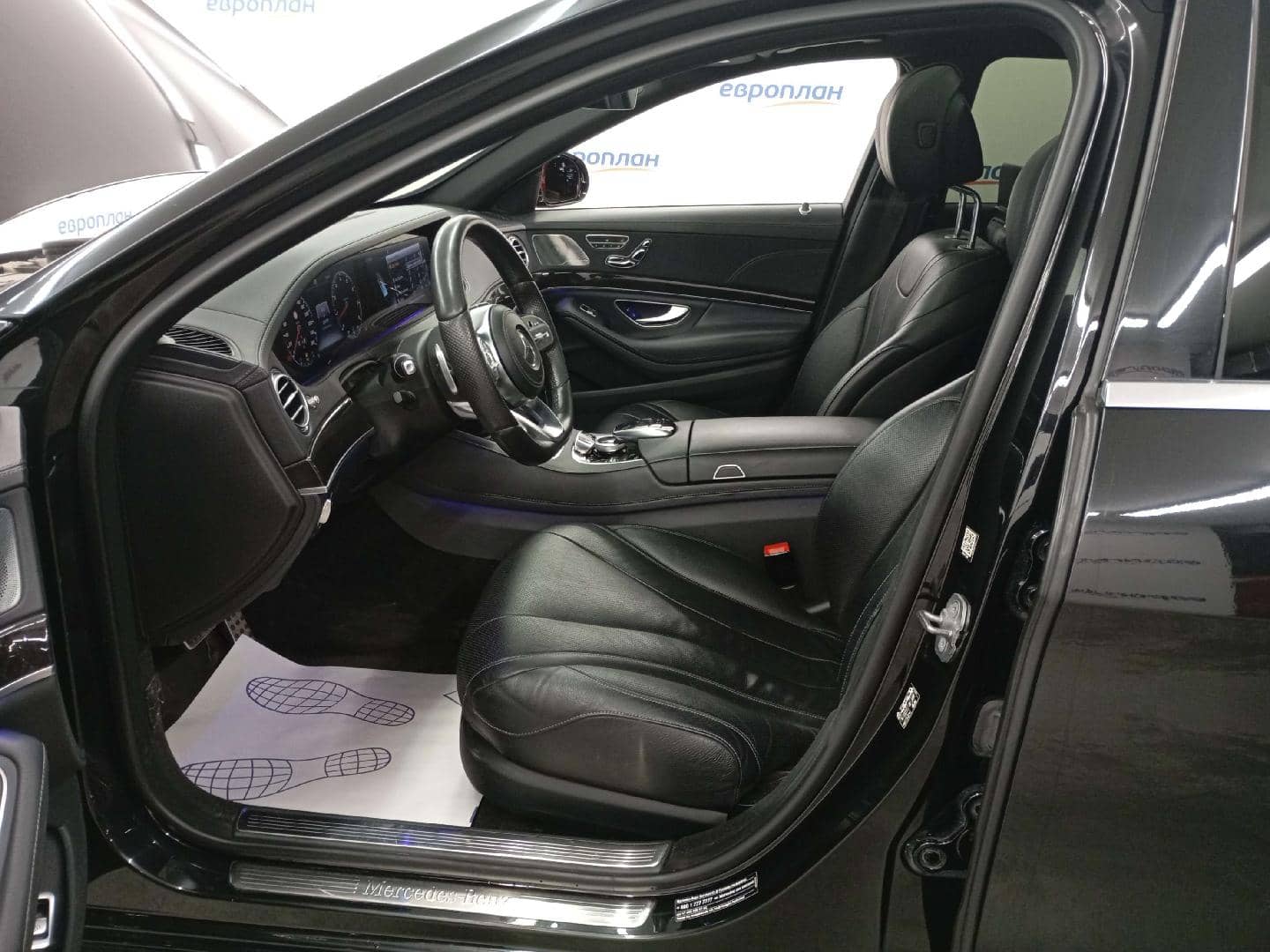 Mercedes-Benz S седан,  234 708 км, 2019 года в лизинг