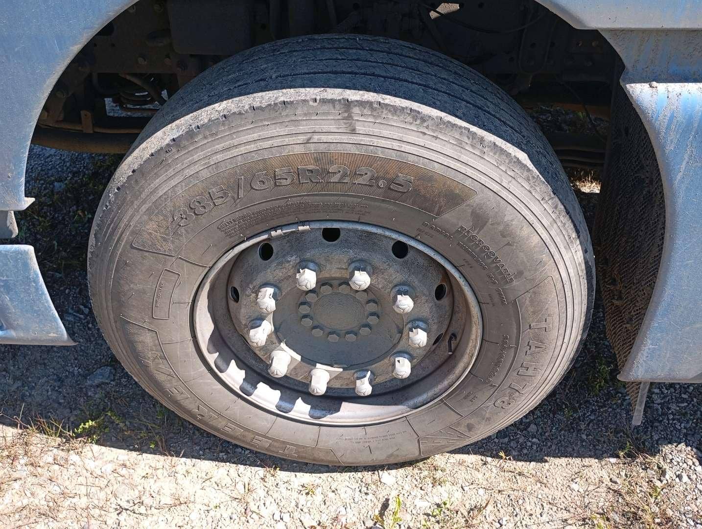 Sitrak C7H 4x2 ZZ4186V361HE,  296 143 км, 2022 года в лизинг