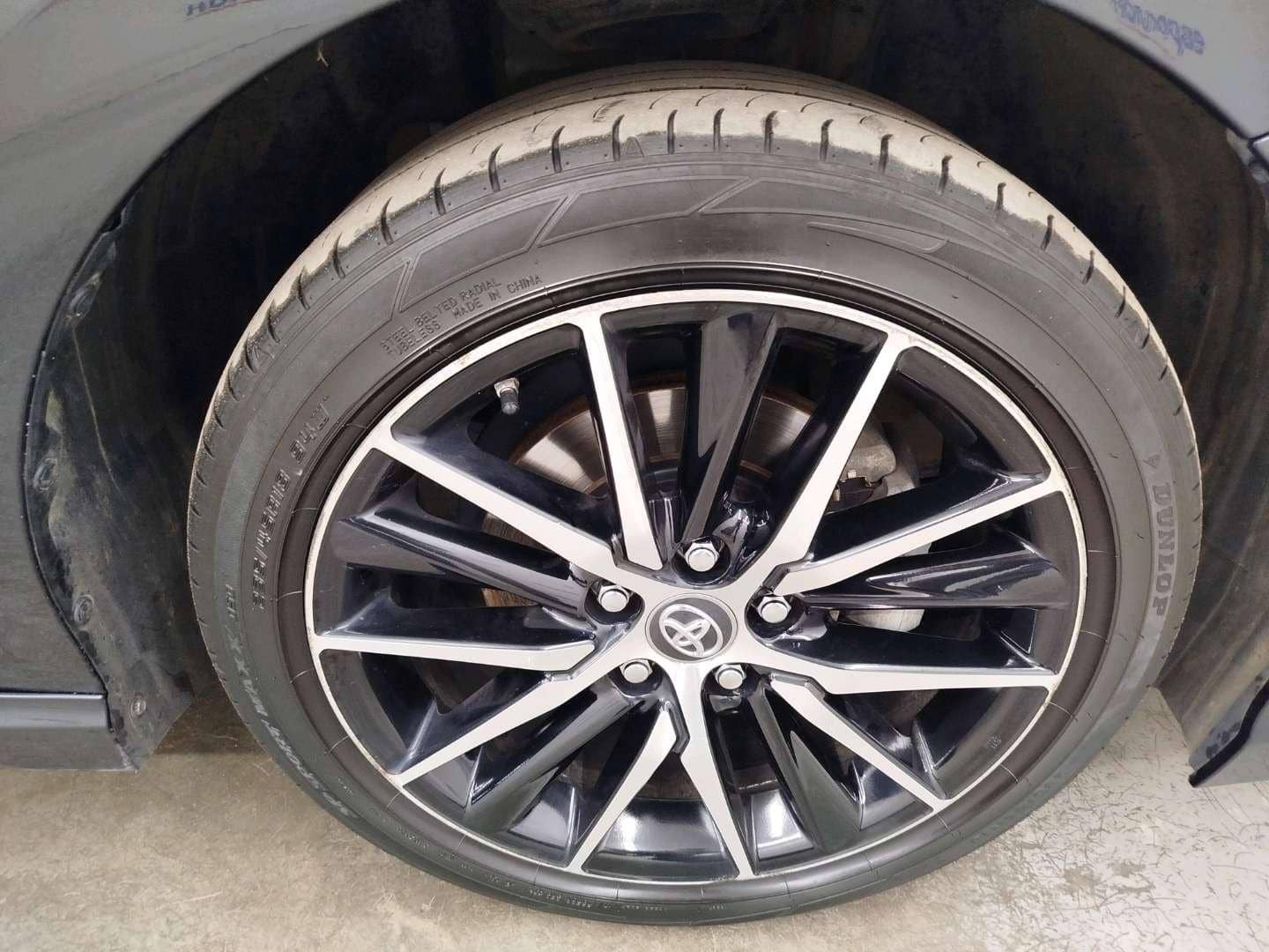 Toyota Camry,  63 766 км, 2023 года в лизинг