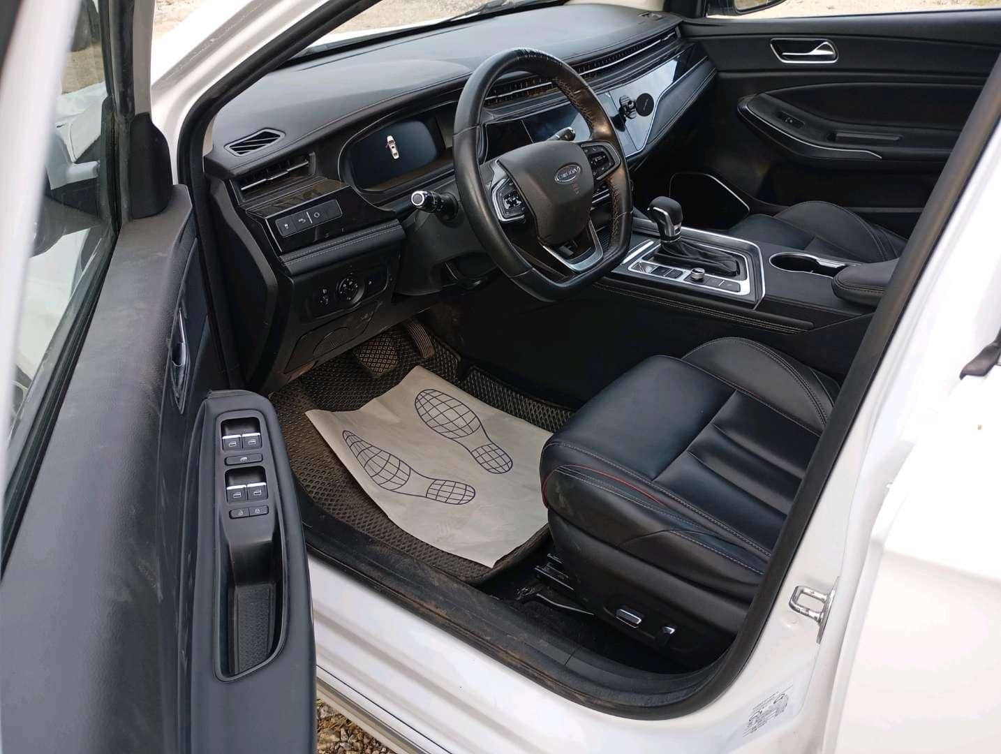 OMODA S5,  112 807 км, 2023 года в лизинг