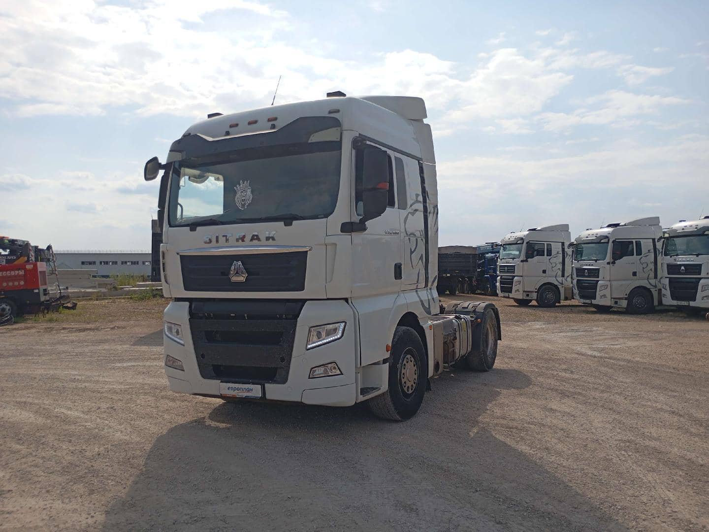 Sitrak C7H 4x2 ZZ4186V361HE,  250 284 км, 2023 года в лизинг