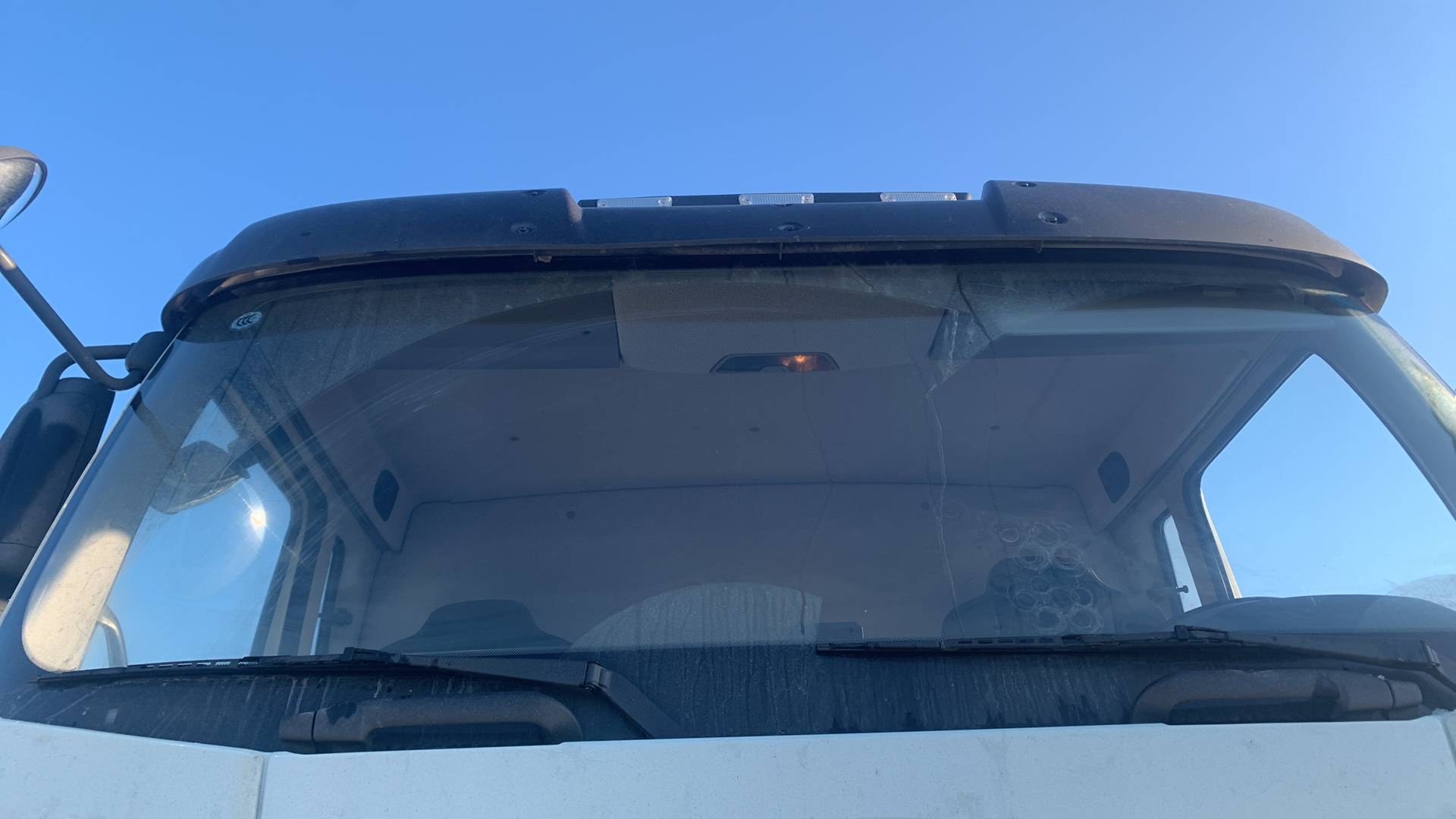 FAW CA3310P66K24T4E5 8х4,  73 150 км, 2023 года в лизинг