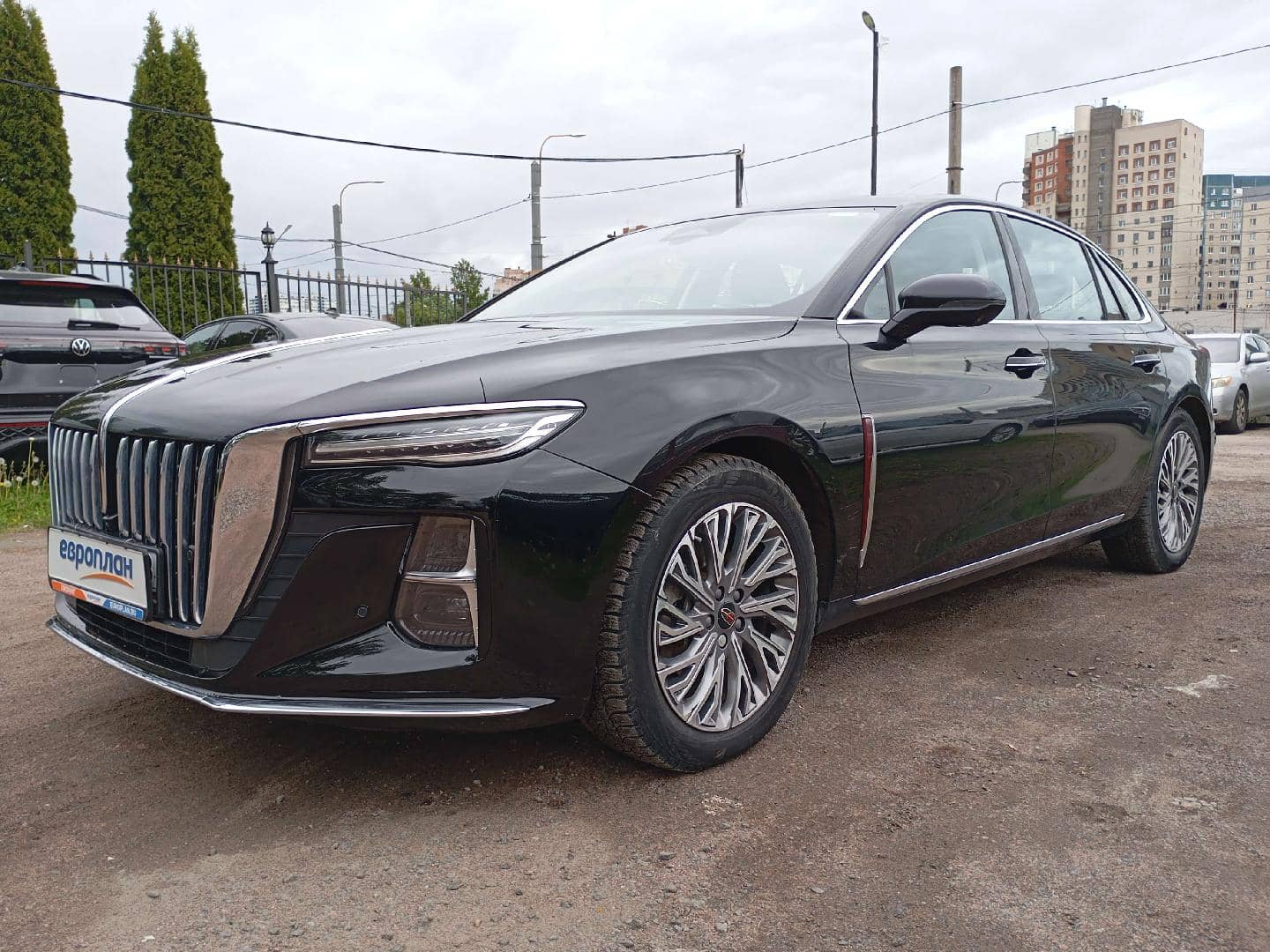 Hongqi H5