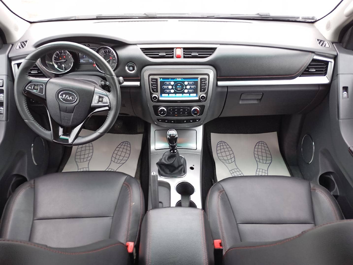 JAC T6,  121 478 км, 2023 года в лизинг