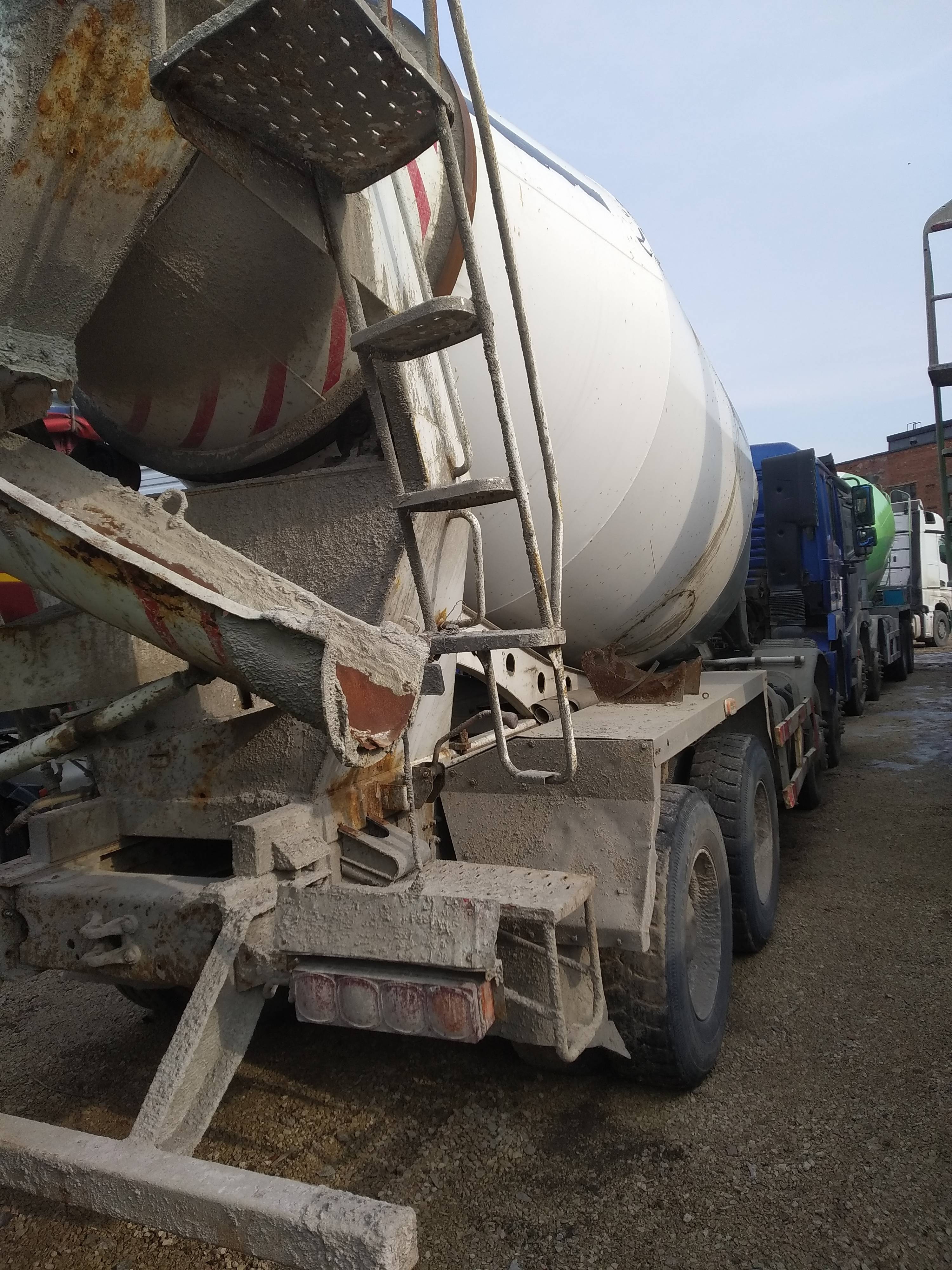 Shacman SX5318GJB6T326  Лот 000007842
