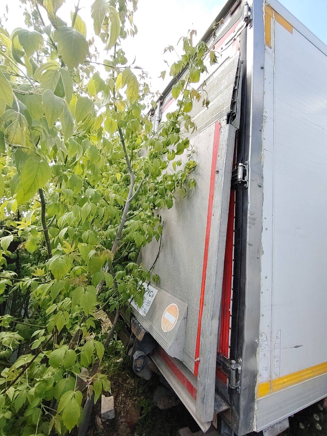 ISUZU NPR75LL Лот 000002466