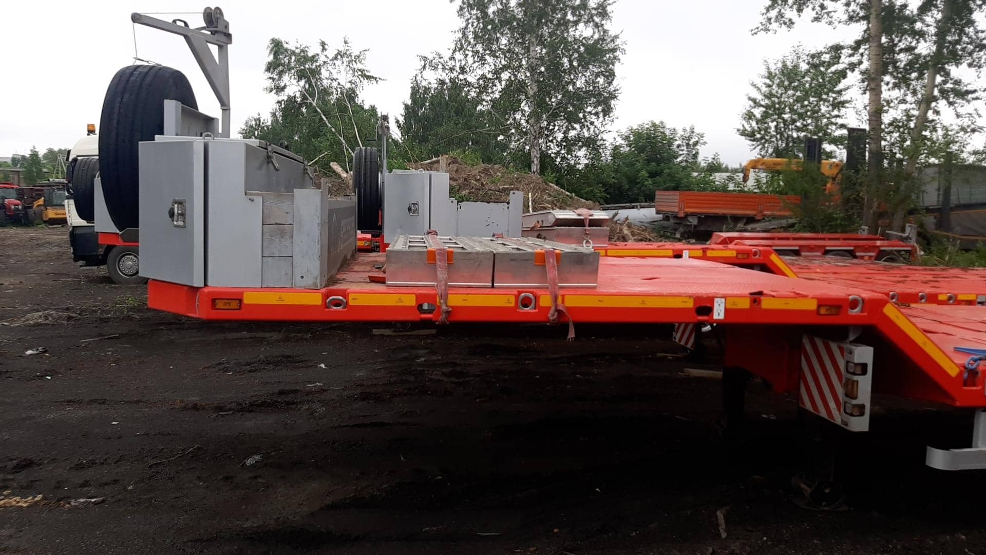 Компания СпецПрицеп Тяжеловоз низкорамный 9942L4, 2024 года в лизинг