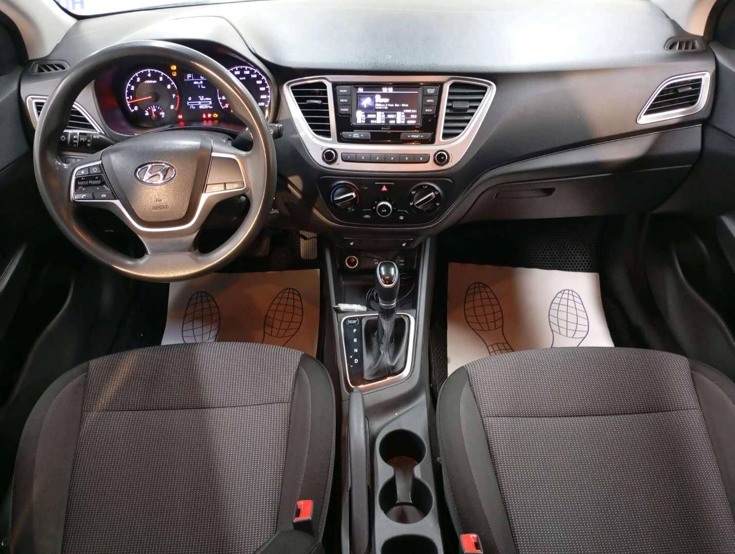 Hyundai Solaris,  185 054 км, 2021 года в лизинг