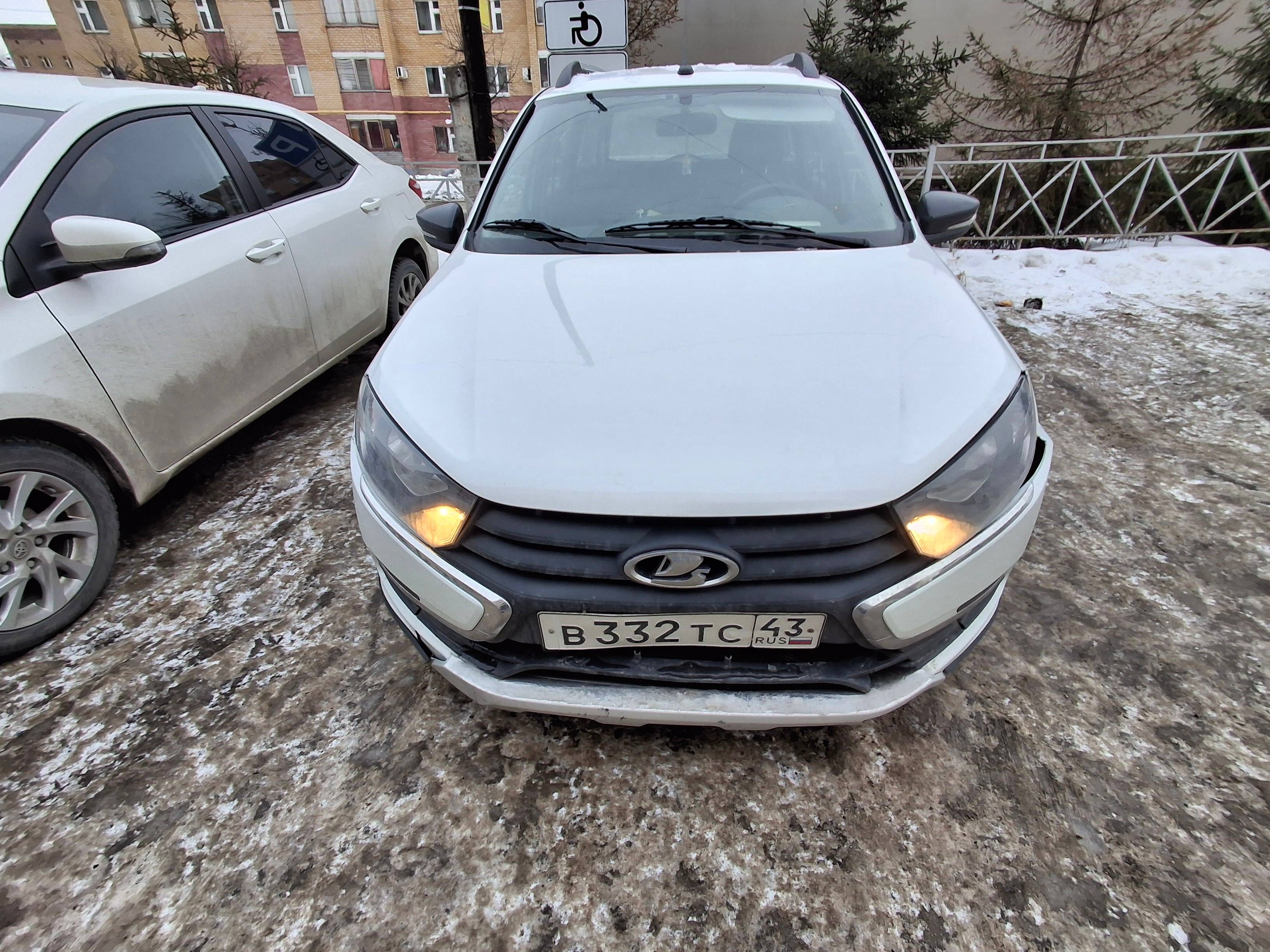 Lada Granta Cross,  68 960 км, 2023 года в лизинг