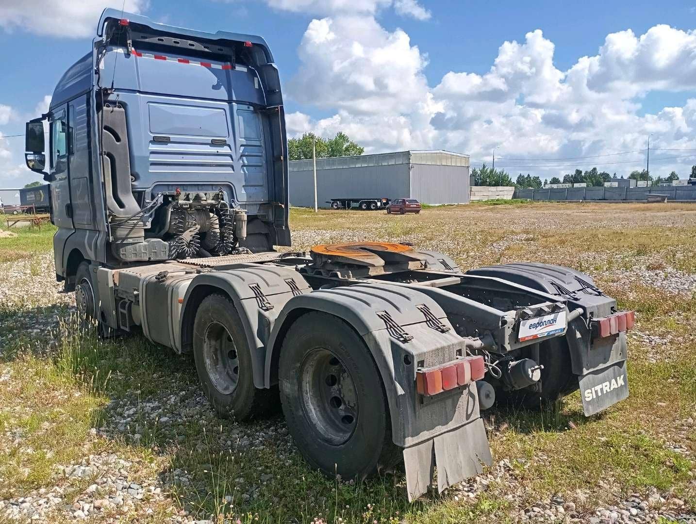 Sitrak С7Н MAX 6×4 ZZ4256V364HE,  360 000 км, 2023 года в лизинг