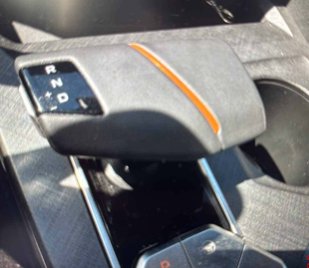 Changan Uni-V,  27 552 км, 2023 года в лизинг