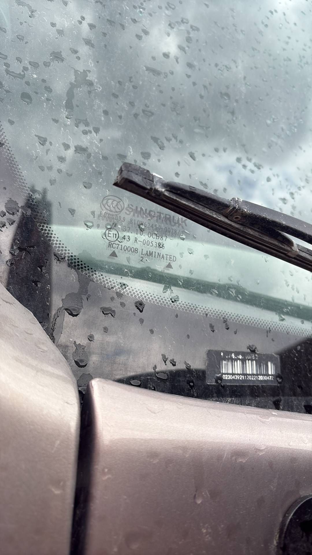 HOWO ZZ3317V386GE1 8х4,  91 708 км, 2023 года в лизинг