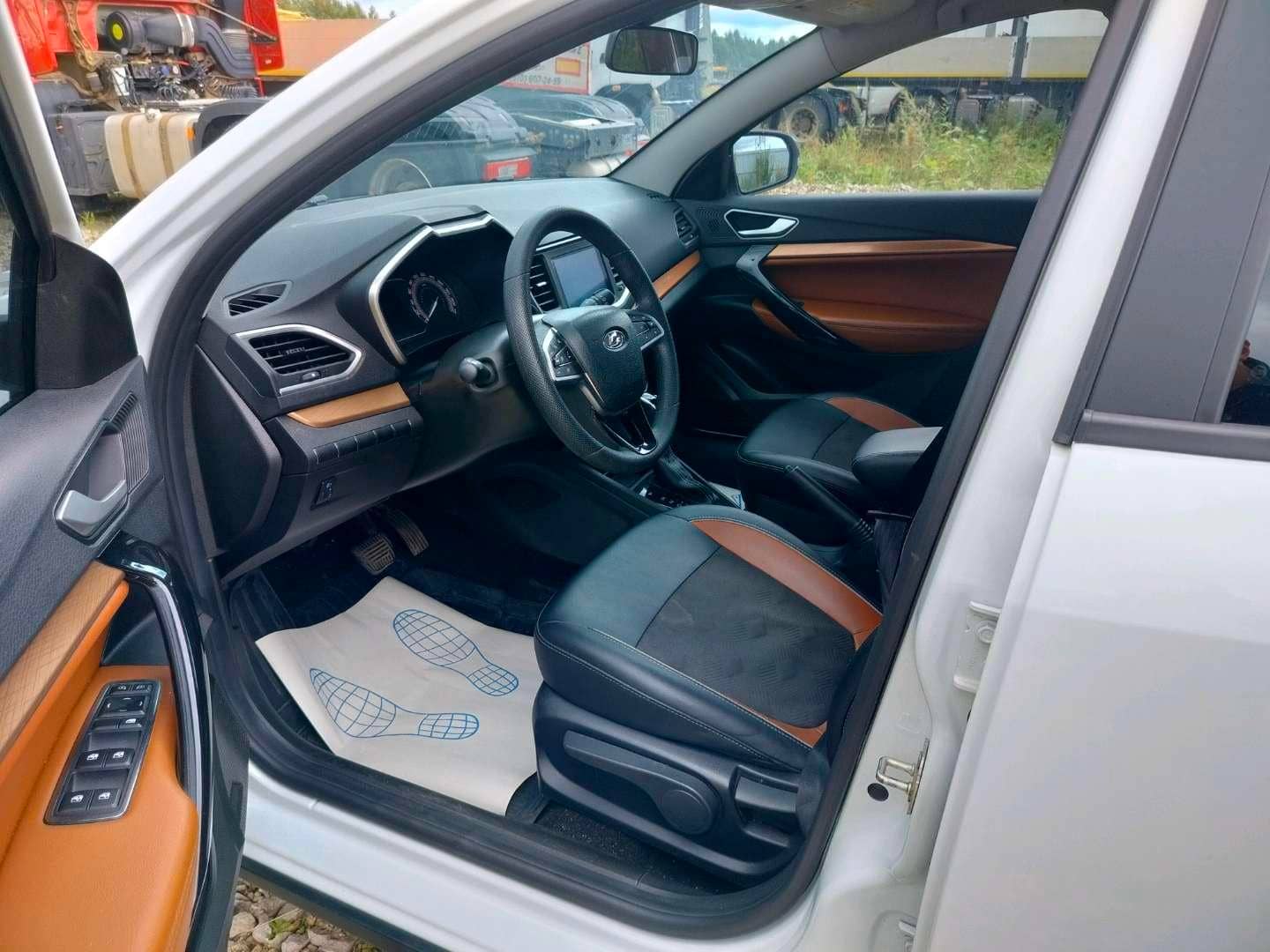 Lada Vesta Кросс,  68 713 км, 2024 года в лизинг