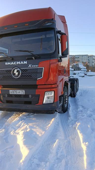 Shacman SX42584V324