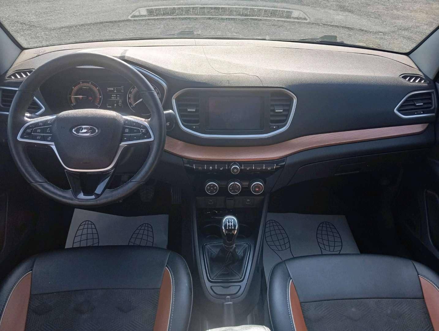 Lada Vesta универсал Кросс,  46 185 км, 2024 года в лизинг