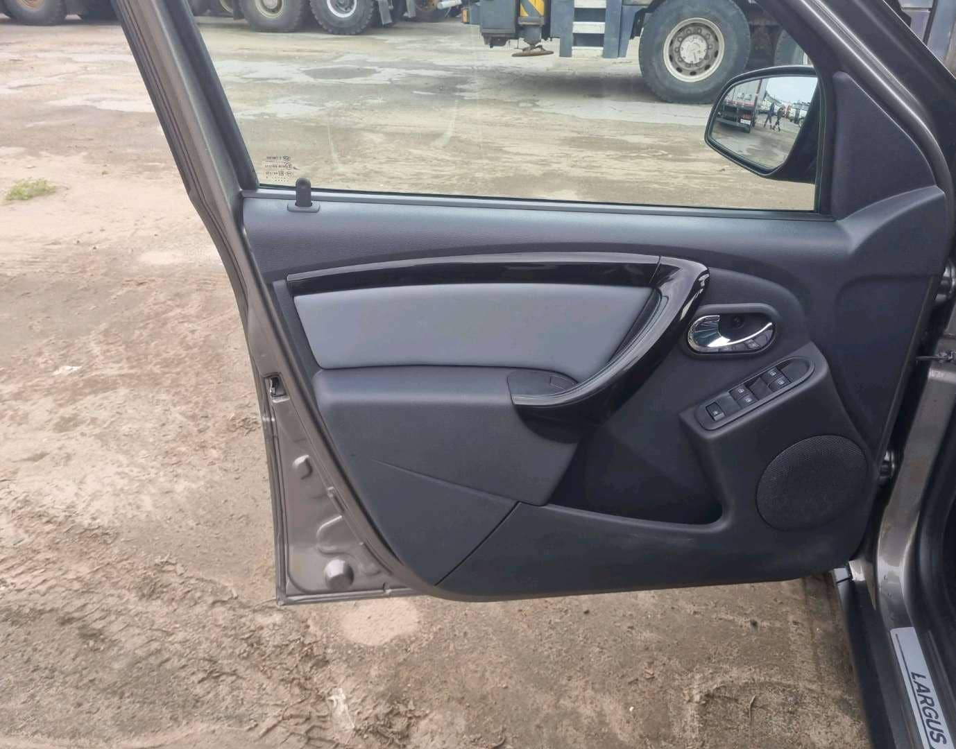 Lada Largus Кросс,  87 343 км, 2021 года в лизинг