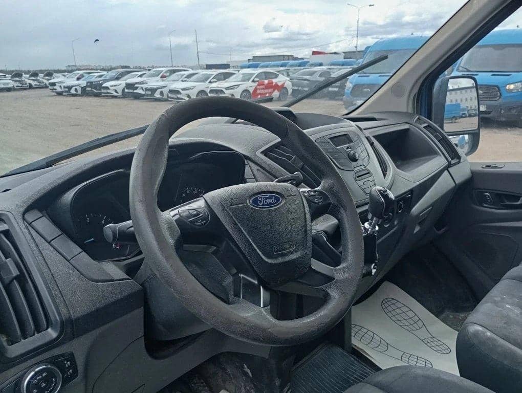 Ford Transit,  136 285 км, 2021 года в лизинг