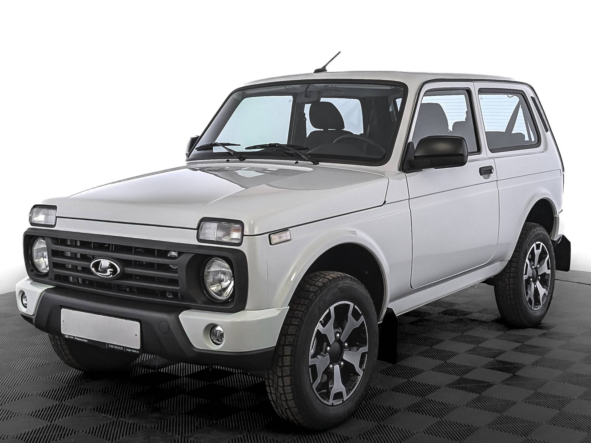 Lada Niva Legend 3 дв Urban 1.7 5MT