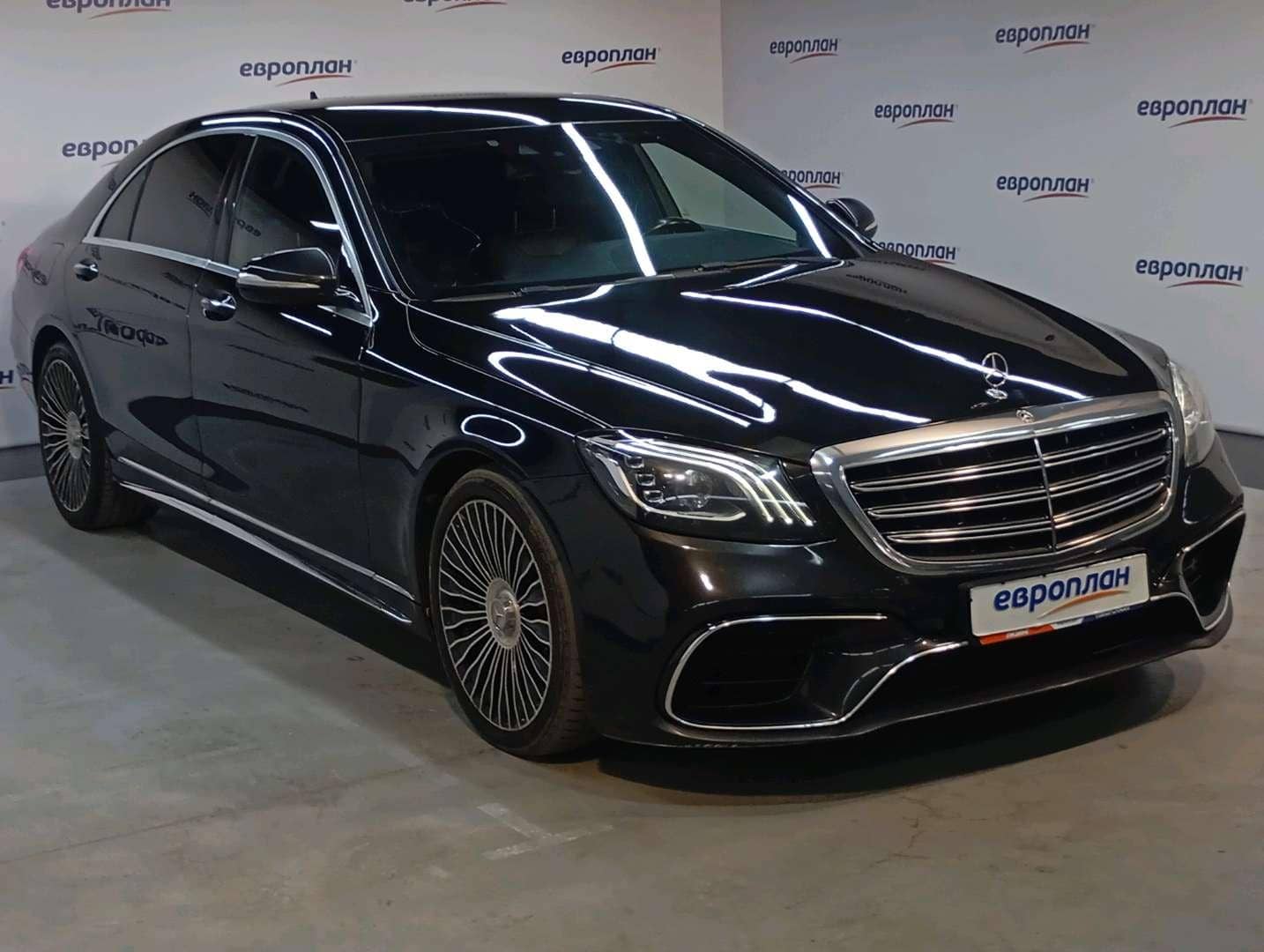 Mercedes-Benz S седан,  289 295 км, 2018 года в лизинг