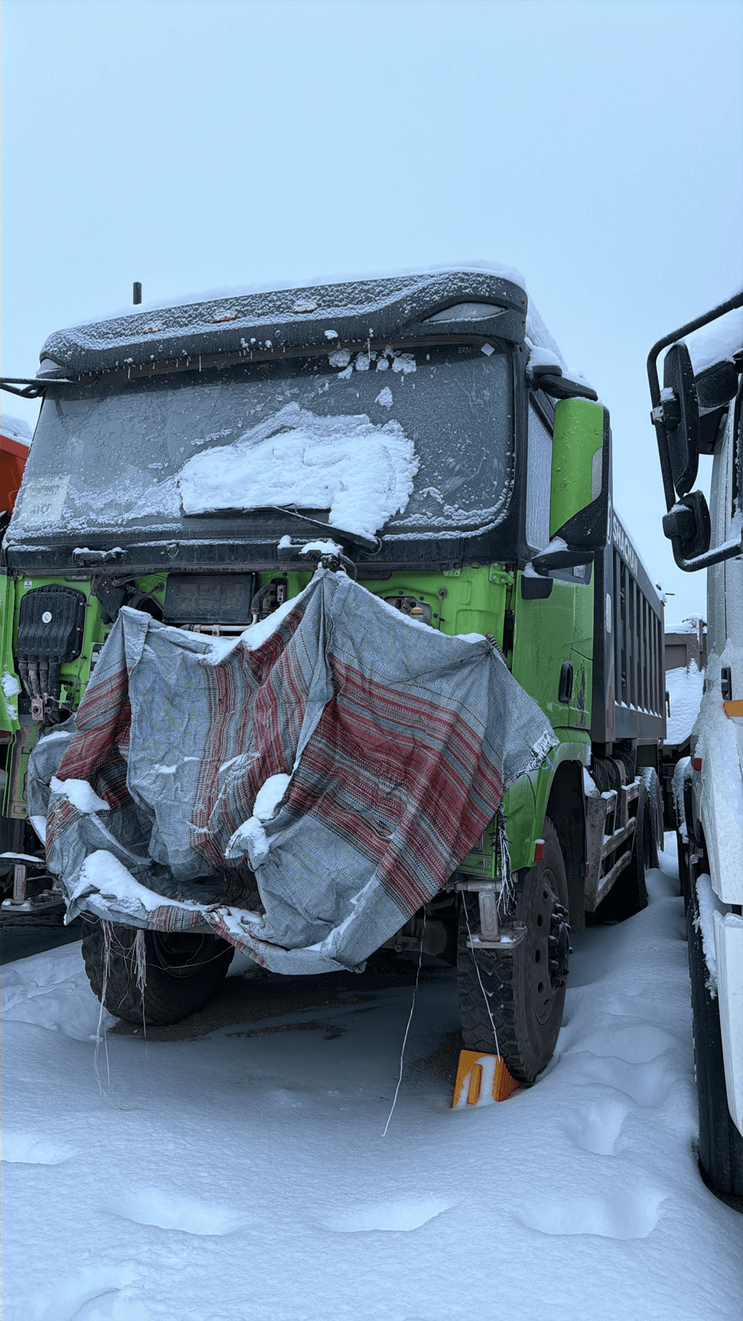 Shacman SX32586V385,  201 500 км, 2022 года в лизинг