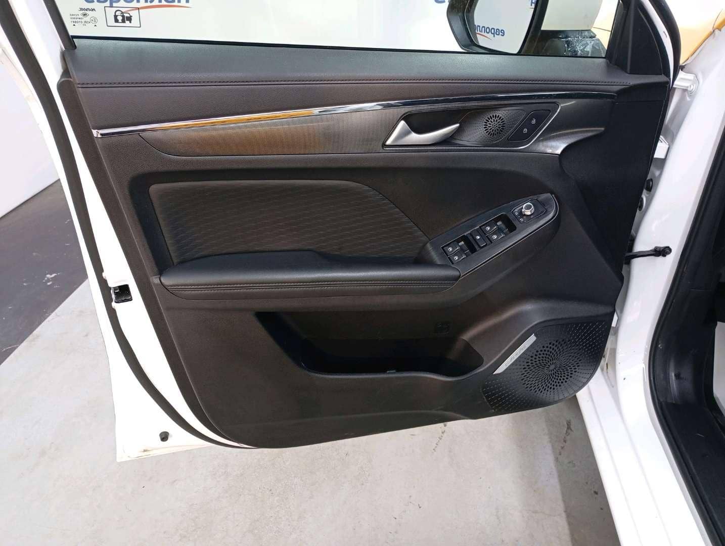 Haval Jolion,  164 700 км, 2023 года в лизинг