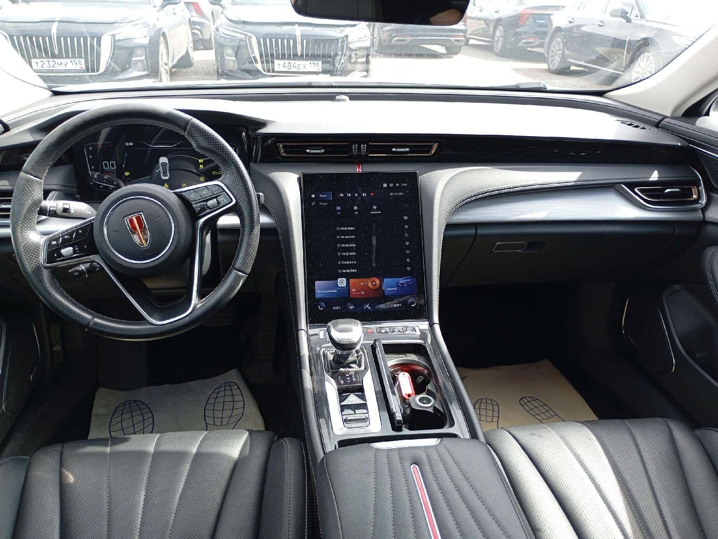 Hongqi H5,  176 062 км, 2023 года в лизинг