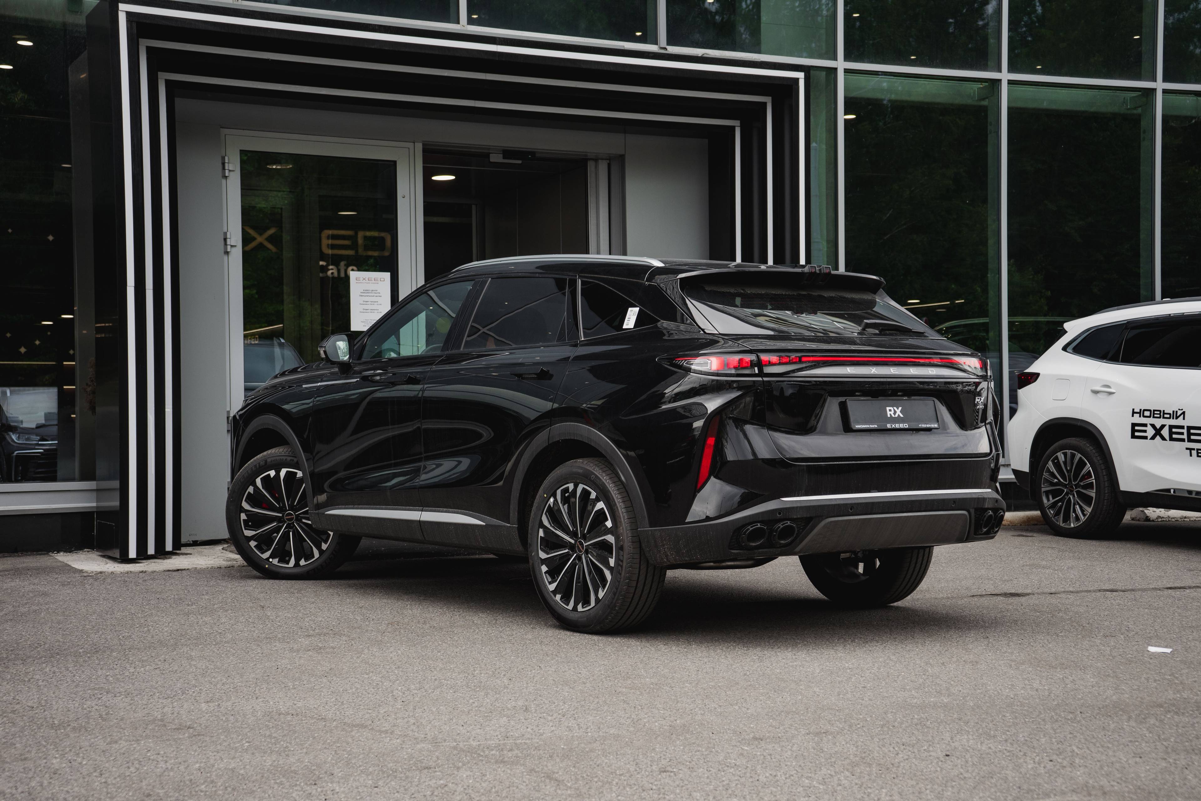 EXEED RX Премиум 2.0Т АТ полный привод (Premium)